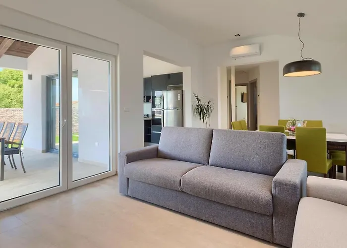 Tatil Evi Elena Pula