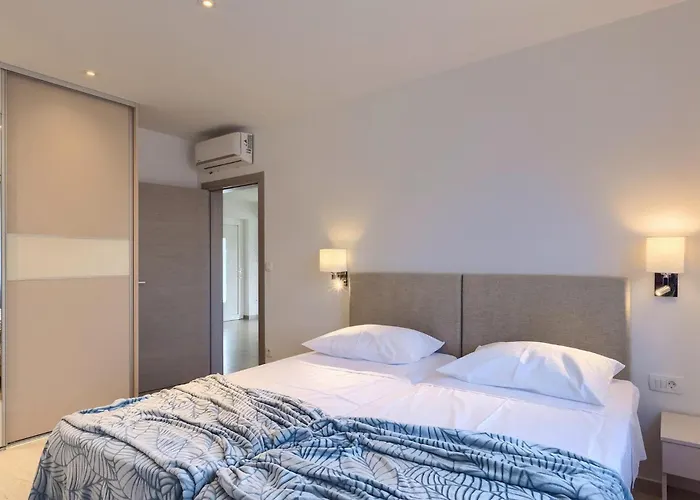 Будинок відпочинку Elena