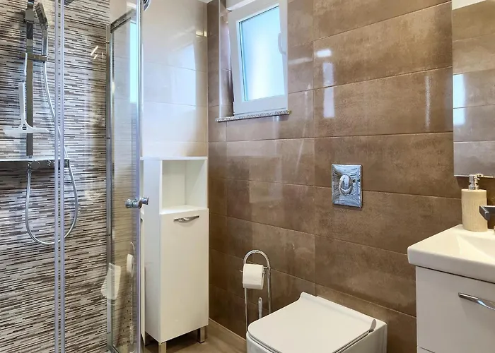 Elena Будинок відпочинку