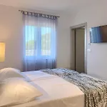 Elena Casa de Férias